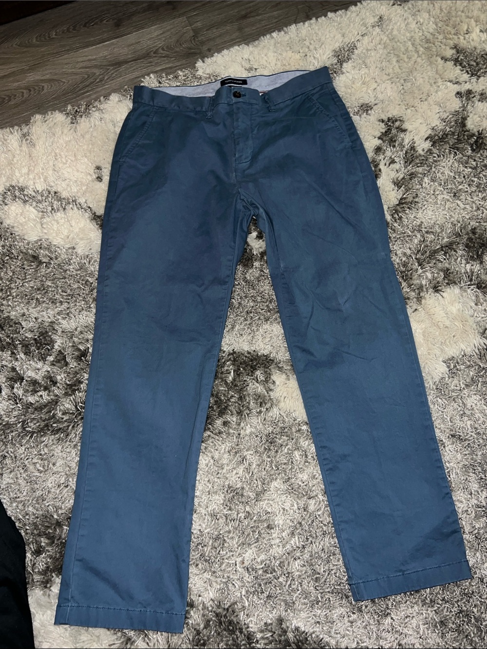Tommy Hilfiger Men's Light Blue Slim Jeans with Signature Trim